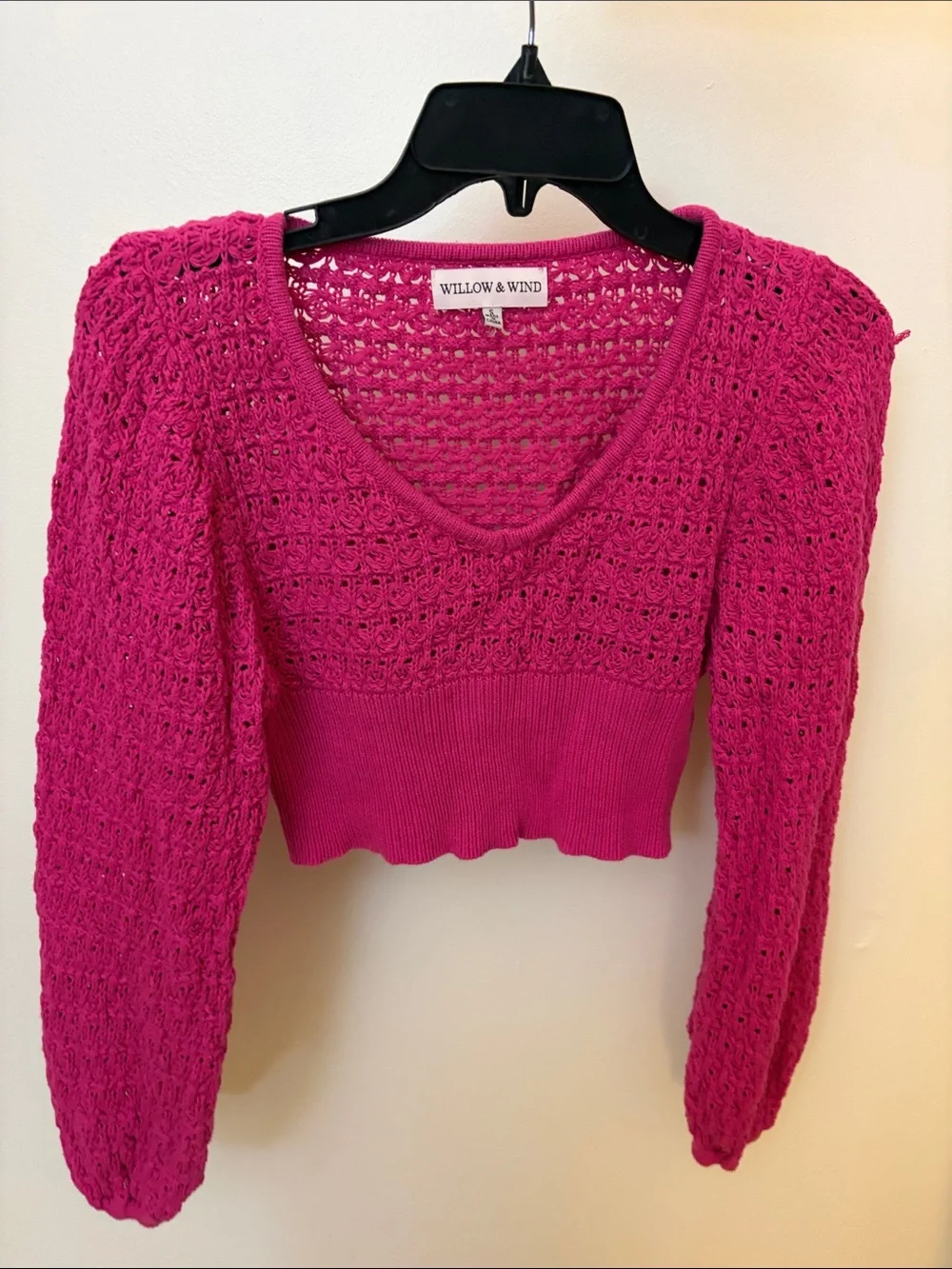 Willow & Wind Fuchsia Crochet Crop V-Neck Sweater